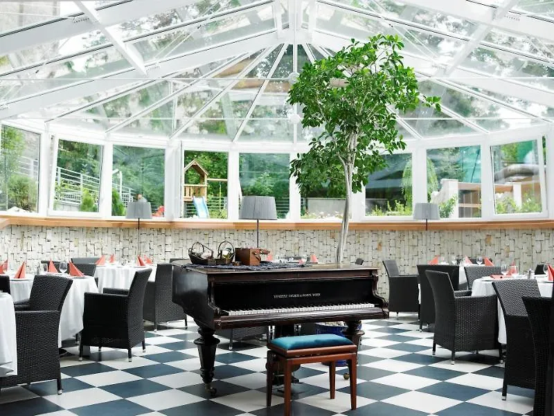 ****  Hotel Belvedere بودابست المجر